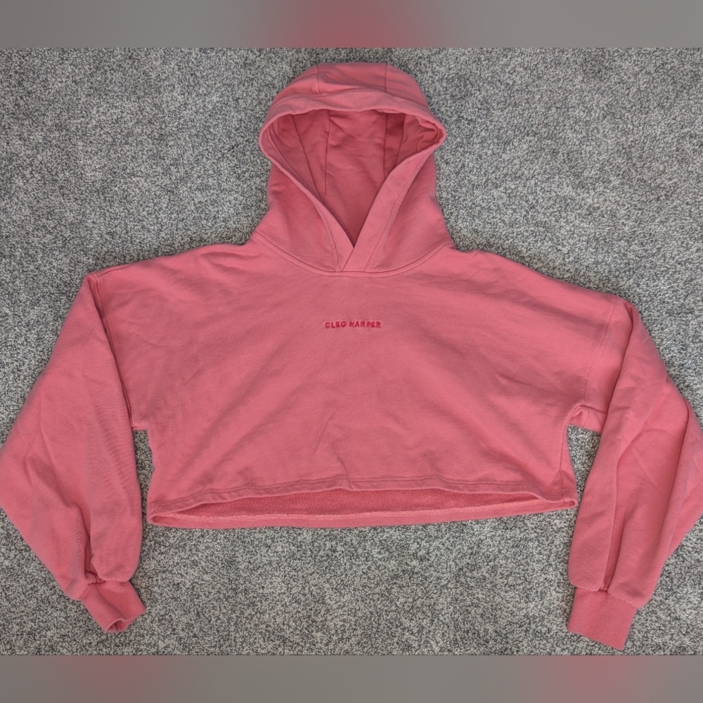 Cleo Harper Logo Pullover Cropped Pink Hoodie Sweatshirt Women's Size Small